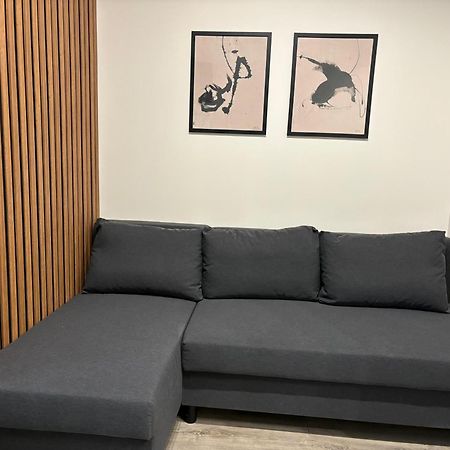 Wyjatkowe Apartamenty W Centrum Breslau Exterior foto