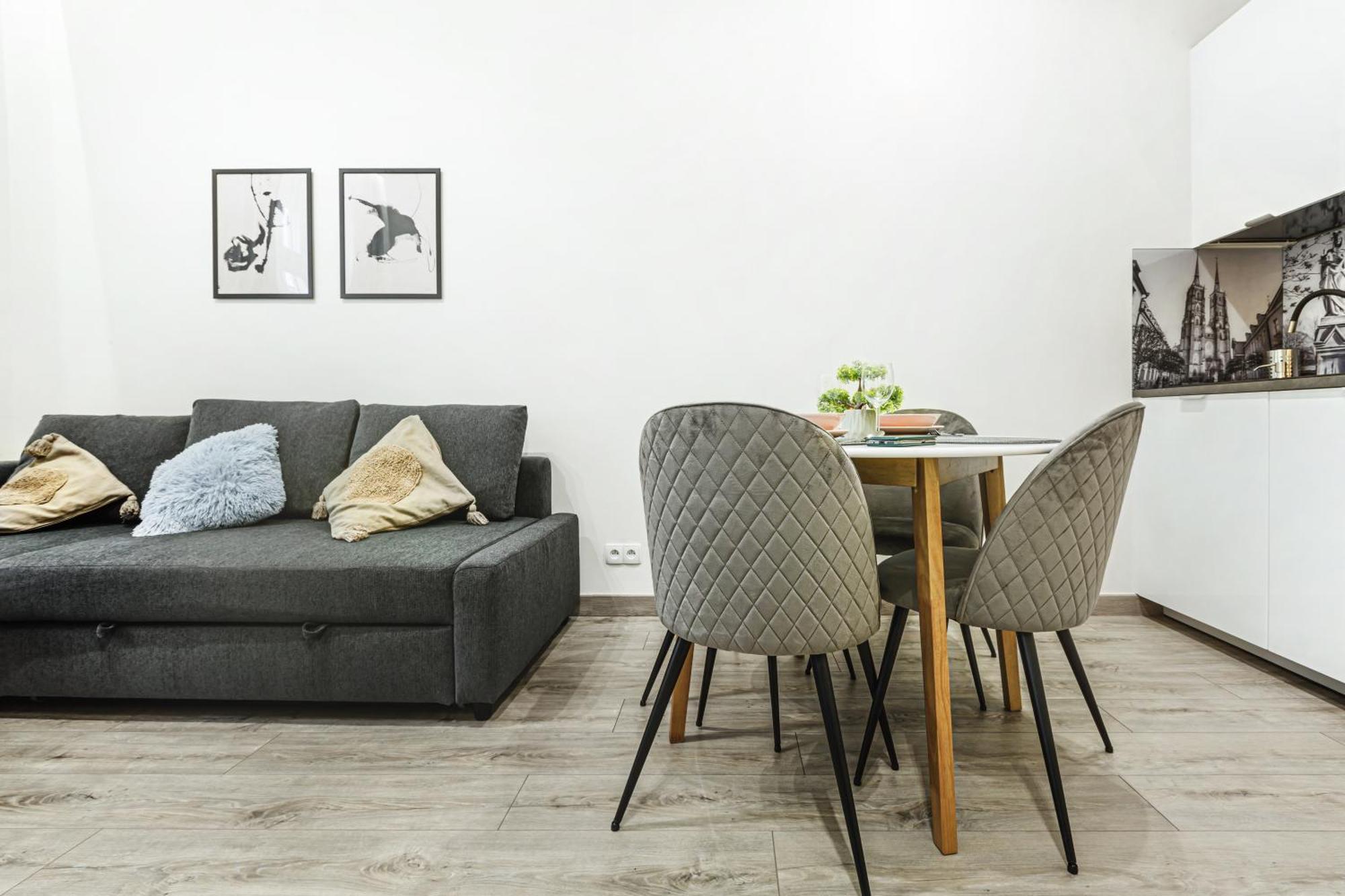 Wyjatkowe Apartamenty W Centrum Breslau Exterior foto