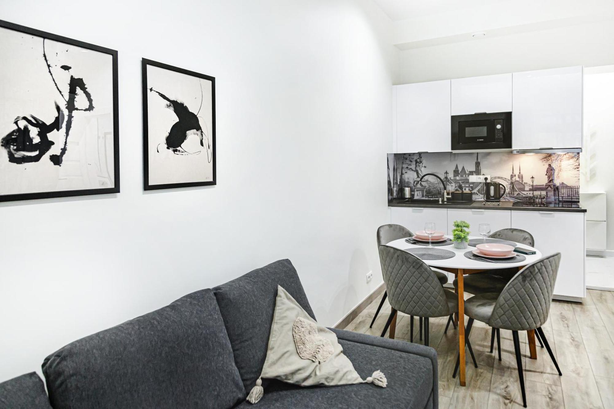 Wyjatkowe Apartamenty W Centrum Breslau Exterior foto
